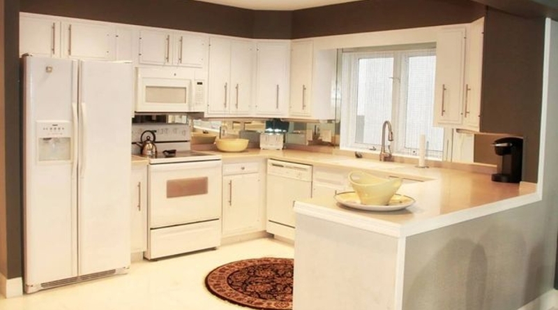 http://www.tghrentals.com/pics/Kitchen