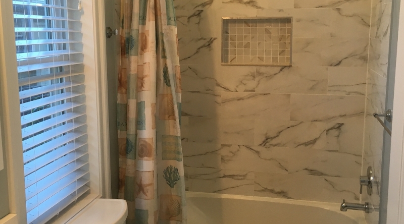 http://www.tghrentals.com/pics/Master Bath #2